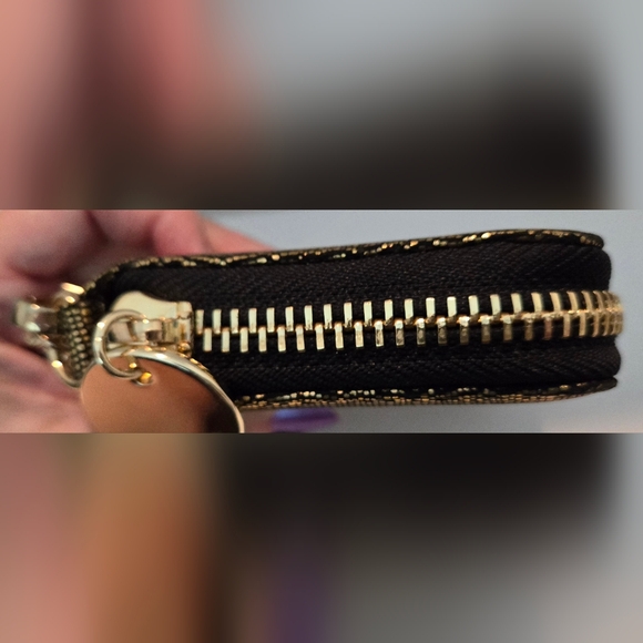 Deux Lux Gold & Black Fabric Animal Print Wallet Wristlet w/Hangtag and Tassels - Picture 8 of 11